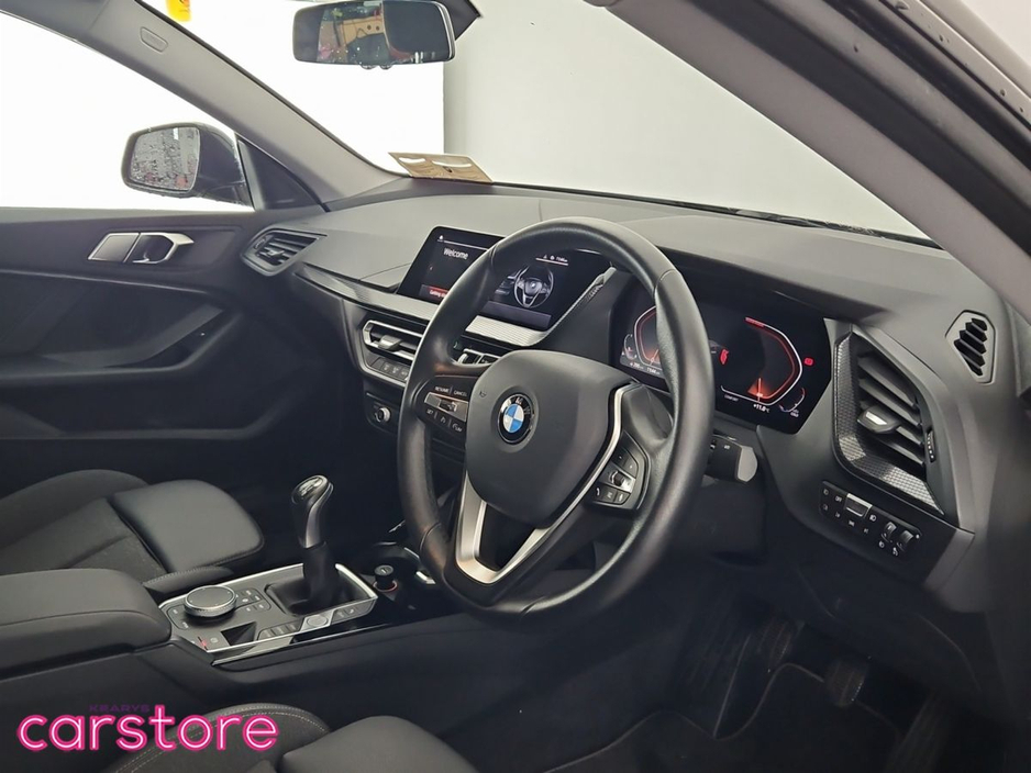BMW 2 Series 218i Sport — thumbnail 9