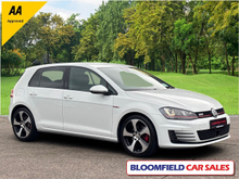 Volkswagen Golf 2.0 GTI , DSG // LOW...