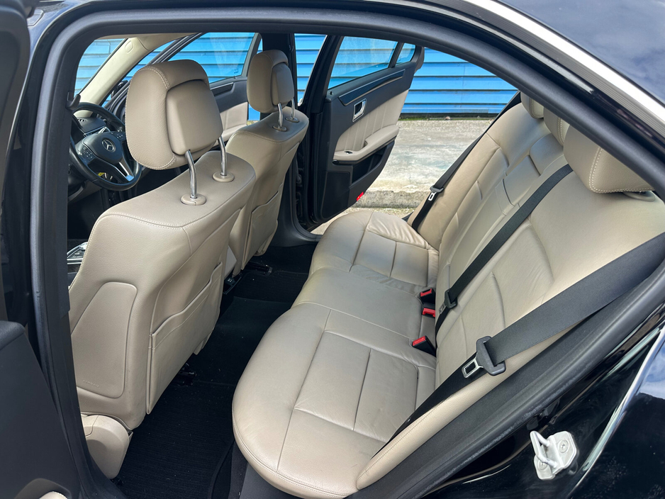 2013 Mercedes-Benz E Class 2.1L Diesel For Sale Images