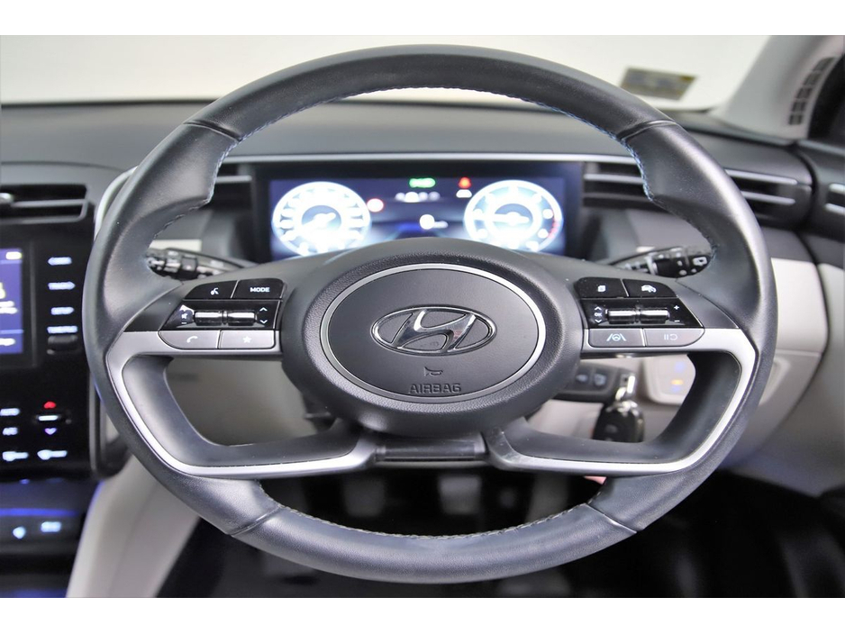 Hyundai Tucson 1.6 CRDI 6SPD EXECUTIVE *FULL BEIGE LEATHER* — thumbnail 17