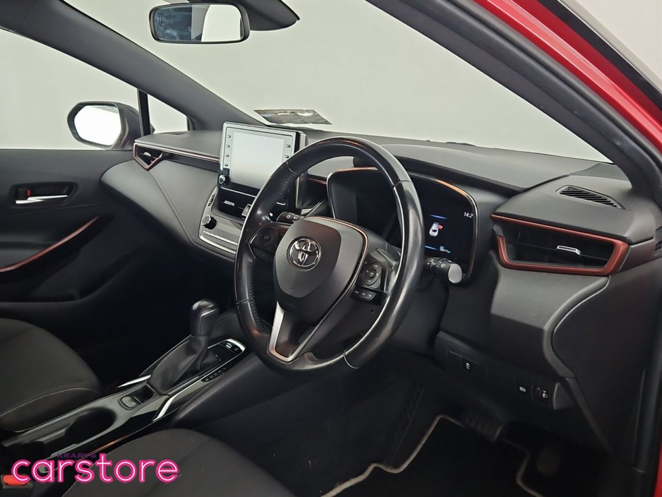 Toyota Corolla 1.8 Hybrid Luna Sport Hatchback — thumbnail 9