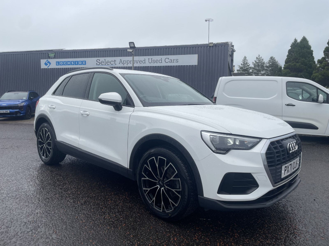 2022 AUDI Q3 Technik