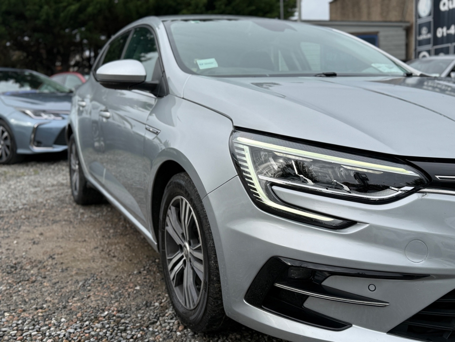 2021 Renault Megane 1.6L Petrol Plug-in Hybrid For Sale Images