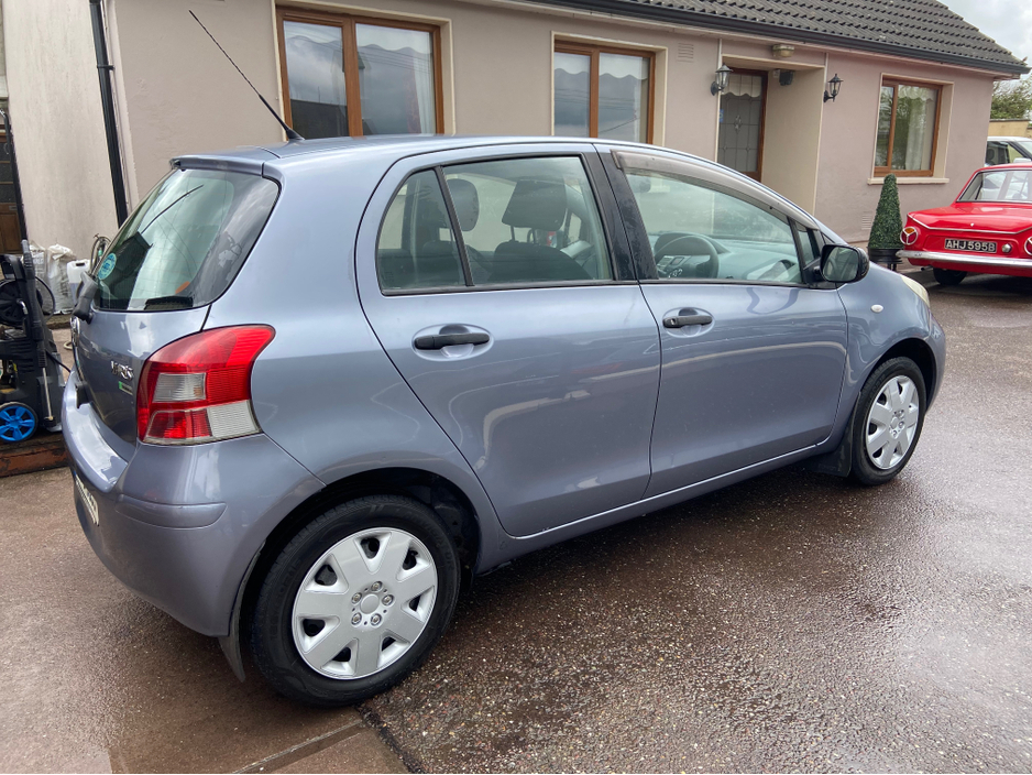2010 Toyota Yaris For Sale Images