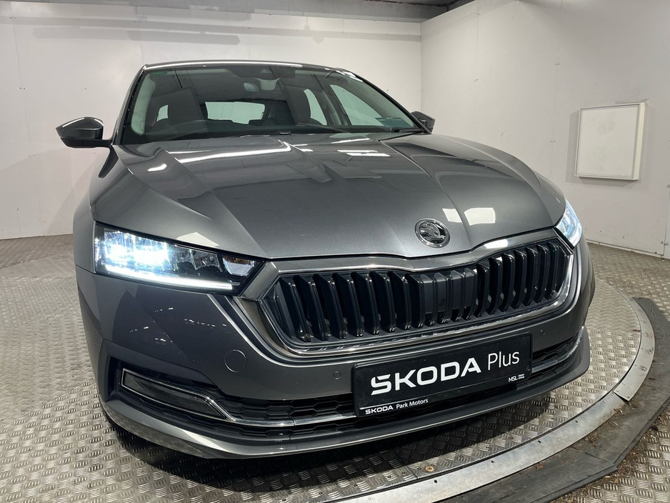 Skoda Octavia Style 1.0TSI 110BHP - Reversing Camera - Climate Control - Cruise Control - Heated Seats - Keyless Start - Apple CarPlay/Android Auto — thumbnail 21