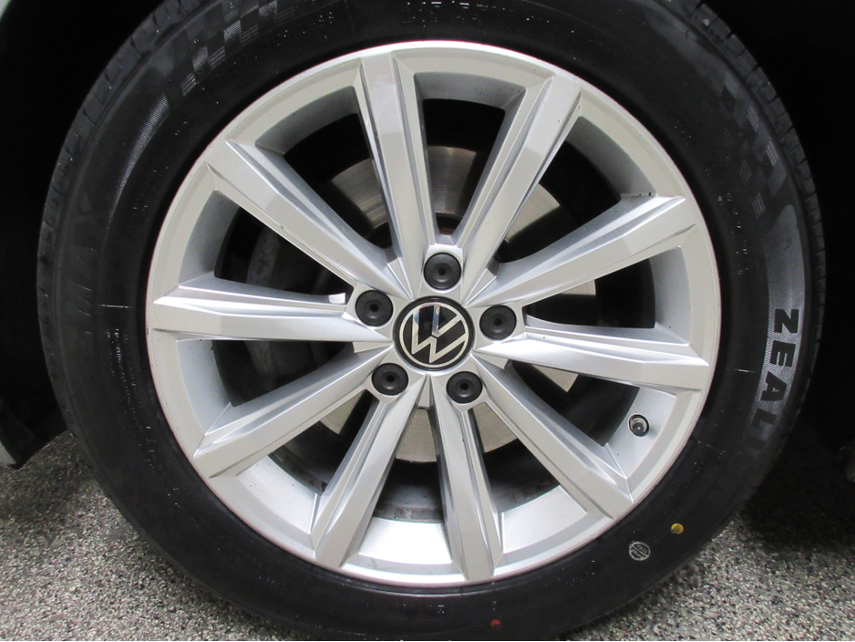 2021 Volkswagen Passat 2.0L Diesel For Sale Images