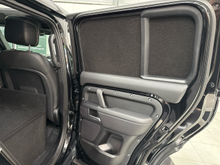 2025 Land Rover Defender 3L Diesel For Sale Images