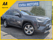 Toyota Rav4 G HYBRID 4WD AUTOMATIC 2.5 PETROL //HIGH SPEC//FULL LEATHER HEATED SEATS//HEATED STEERING WHEEL//REVERSE CAMERA//KEYLESS ENTRY//