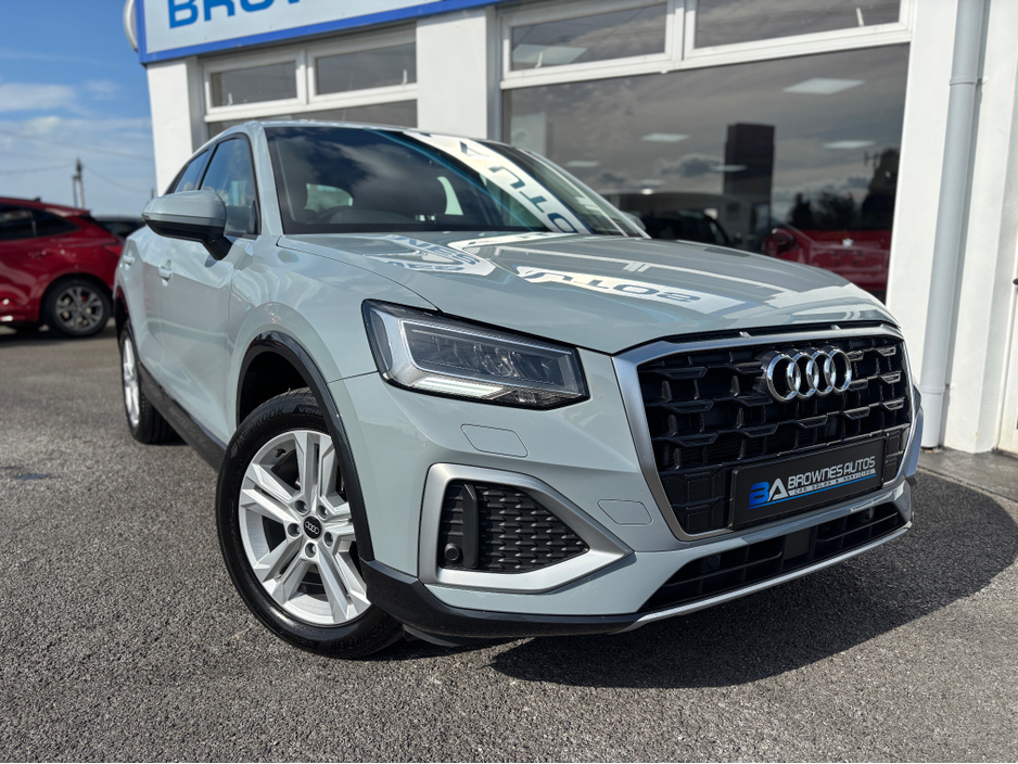 2022 Audi Q2 2.0L Diesel For Sale Images