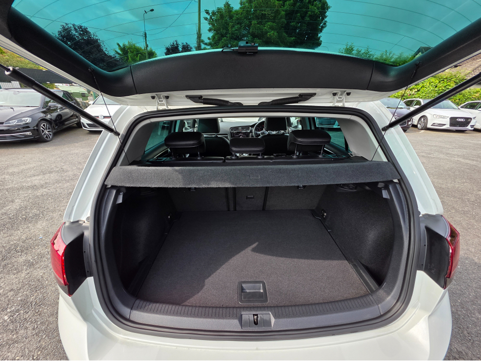2020 Volkswagen Golf 1.4L Petrol For Sale Images