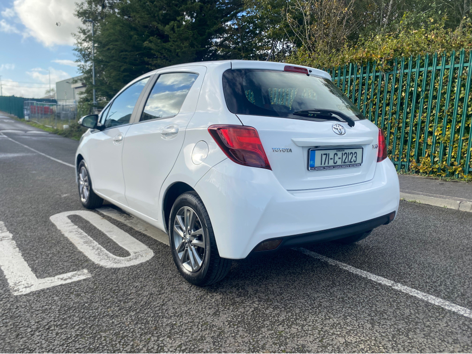 2017 Toyota Yaris 1L Petrol For Sale Images