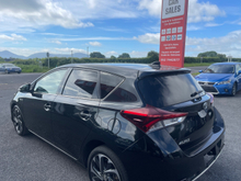 2017 Toyota Auris 1.8L Petrol Hybrid For Sale Images