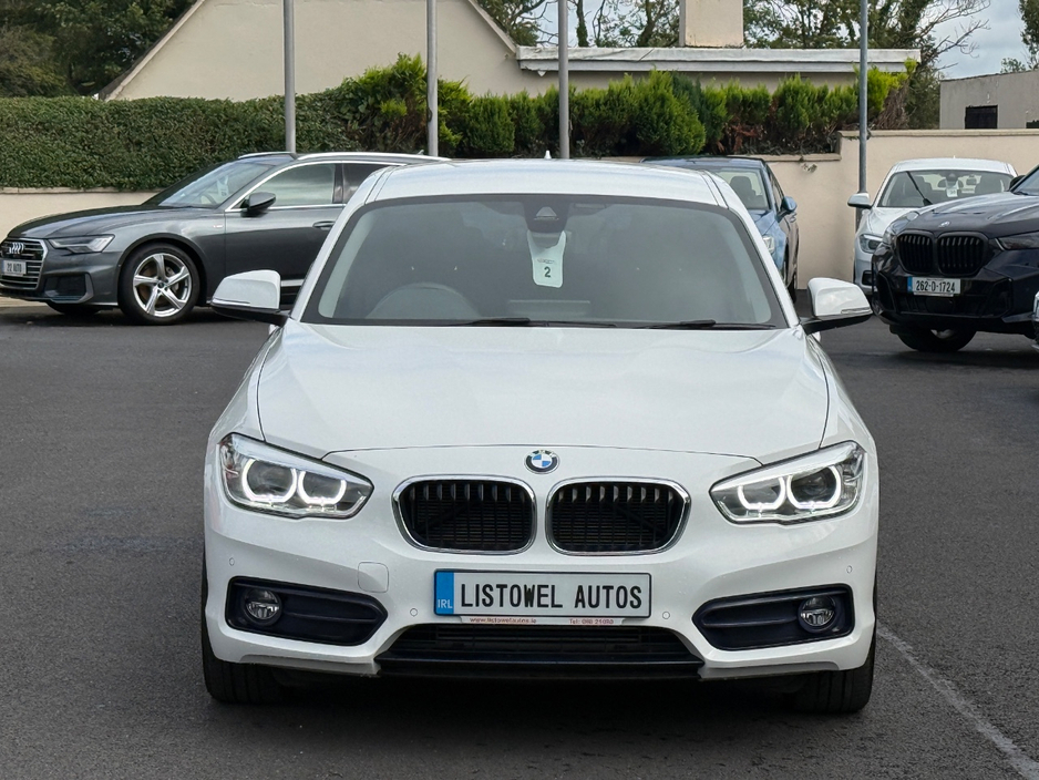BMW 1 Series SPORT 150BHP 2.0 AUTOMATIC *REAR VIEW CAMERA, 16 " ALLOYS, PARKING SENSORS FRONT & REAR, CRUISE CONTROL, 3 STAGE HEATED SEATS, FACTORY FITTED PRIVACY GLASS, DUAL ZONE CLIMATE CONTROL, PUSH START/STOP* — thumbnail 5