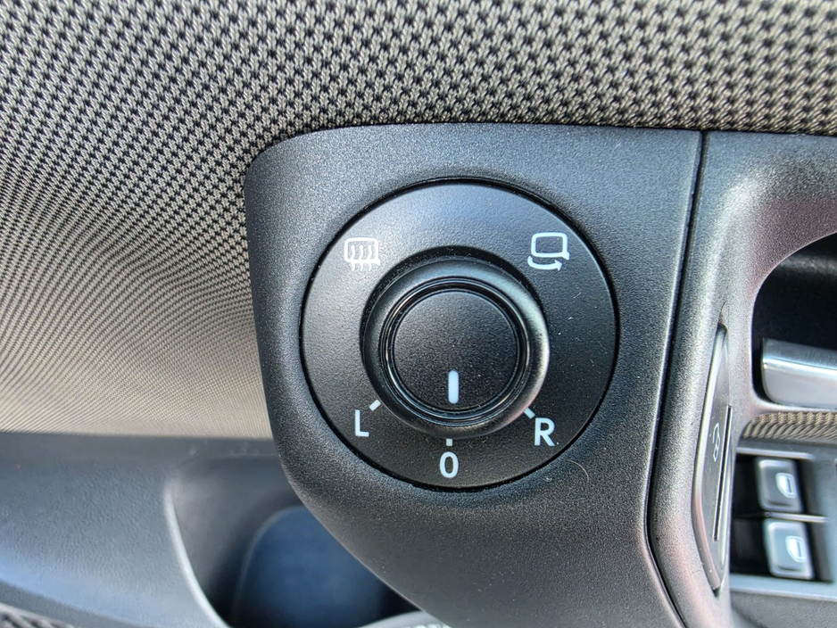 2015 Volkswagen Polo 1.2L Petrol For Sale Images