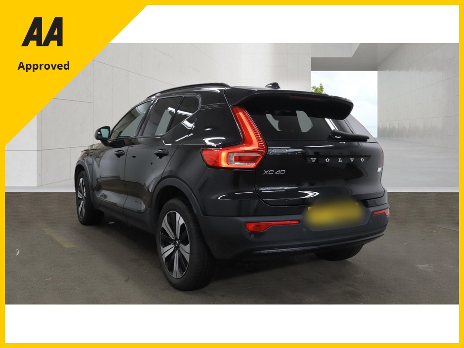 2023 Volvo XC40 1.5L Petrol Plug-in Hybrid For Sale Images