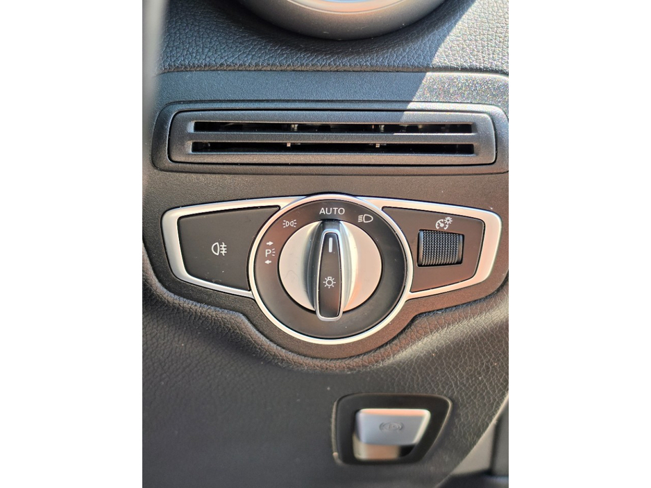 2021 Mercedes-Benz GLC Class 2L Diesel For Sale Images