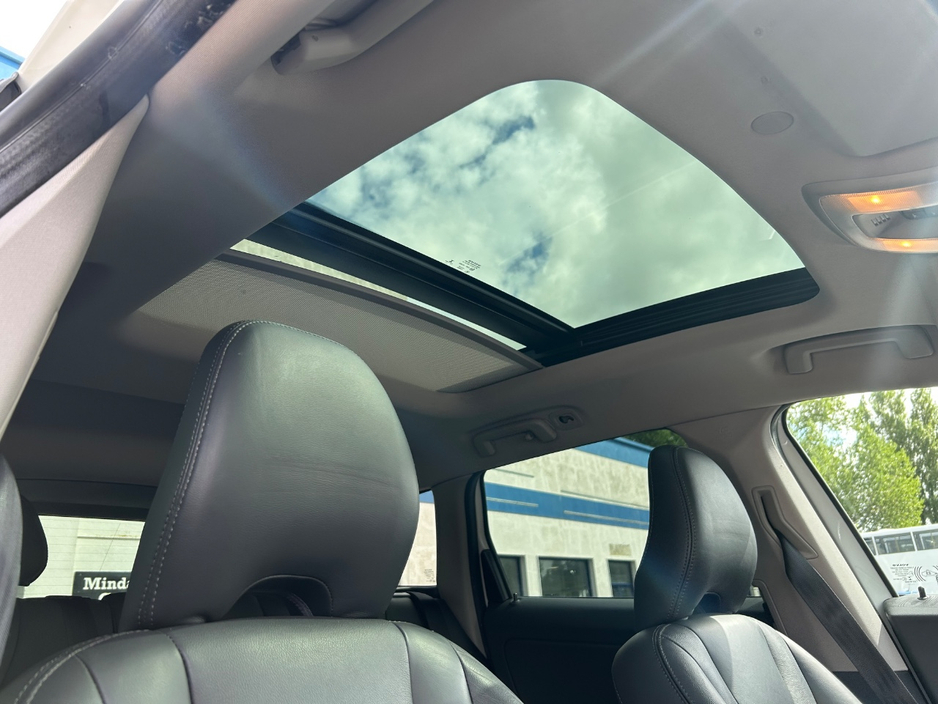 2017 Volvo XC60 2L Diesel For Sale Images