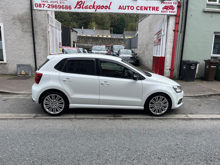 2015 Volkswagen Polo 1.4L Petrol For Sale Images