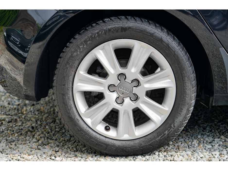Audi A1 1.4 Petrol Automatic 5Door — thumbnail 12