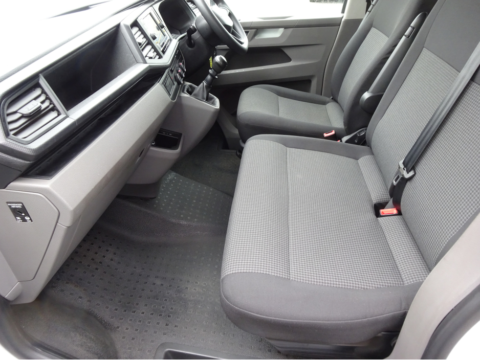 2021 Volkswagen Transporter 2.0L Diesel For Sale Images