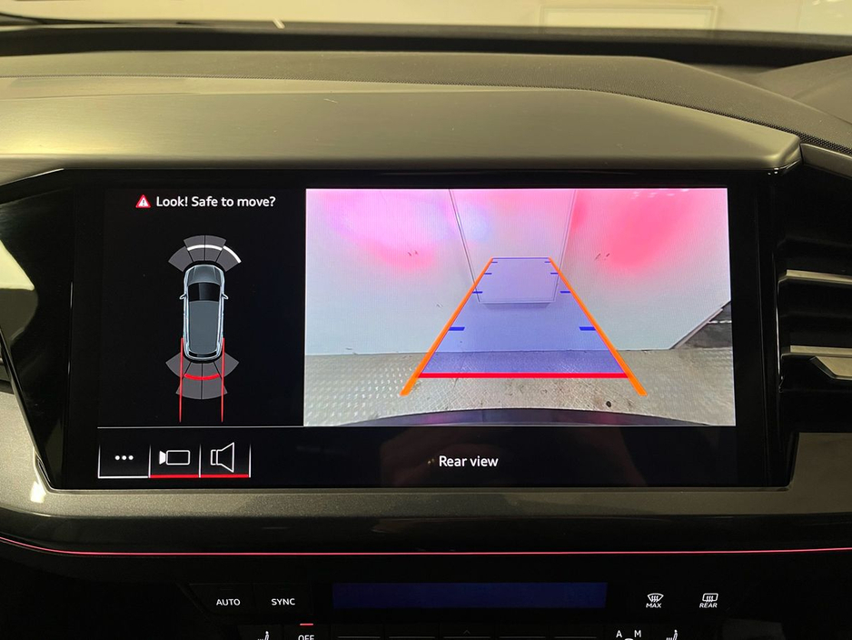 Audi Q4 e-tron S-Line 45 82kWh 286BHP - Reversing Camera - Sat Nav - Climate Control - Heated Seats - Cruise Control - Keyless Start - Apple CarPlay/Android Auto — thumbnail 7