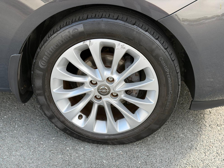 Opel Corsa SE 1.4 I 90PS — thumbnail 2