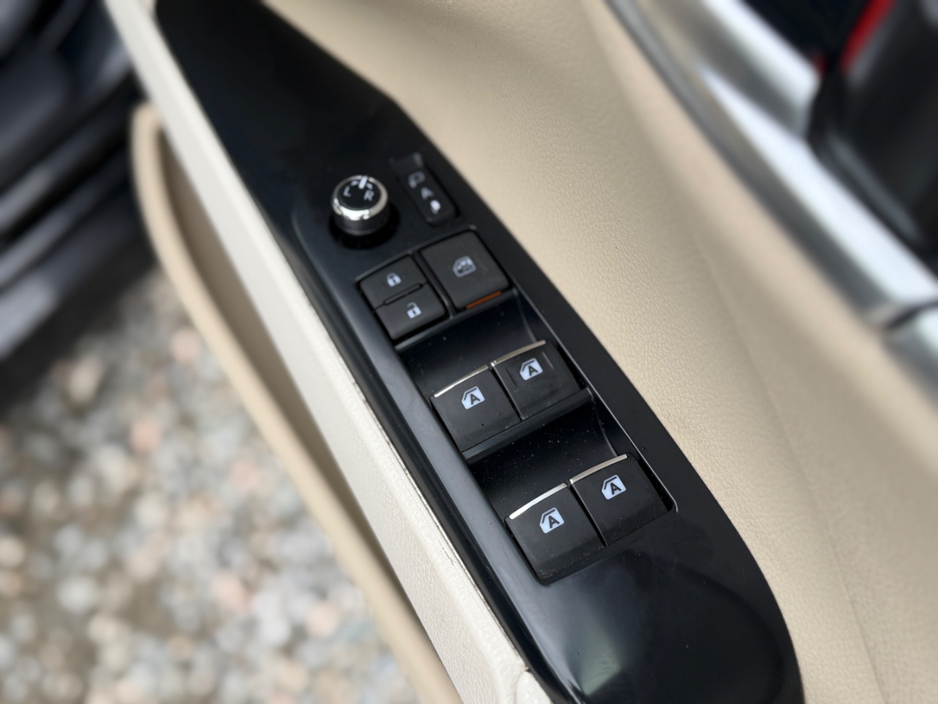 2021 Toyota Camry 2.5L Petrol Hybrid For Sale Images