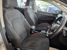 2024 Volkswagen Golf 2L Diesel For Sale Images