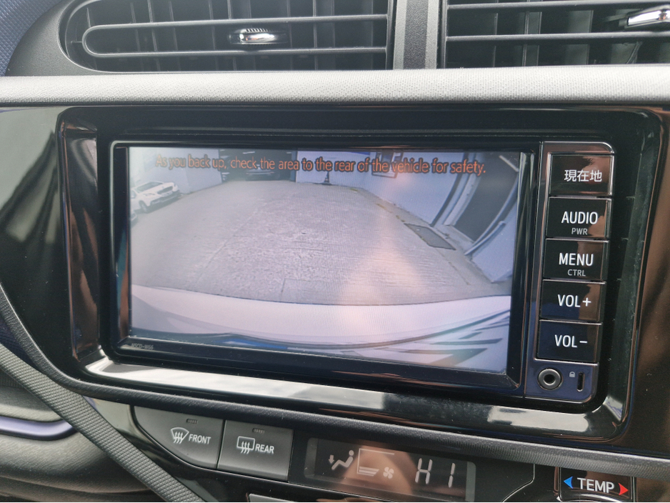2017 Toyota Aqua 1.5L Petrol Hybrid For Sale Images