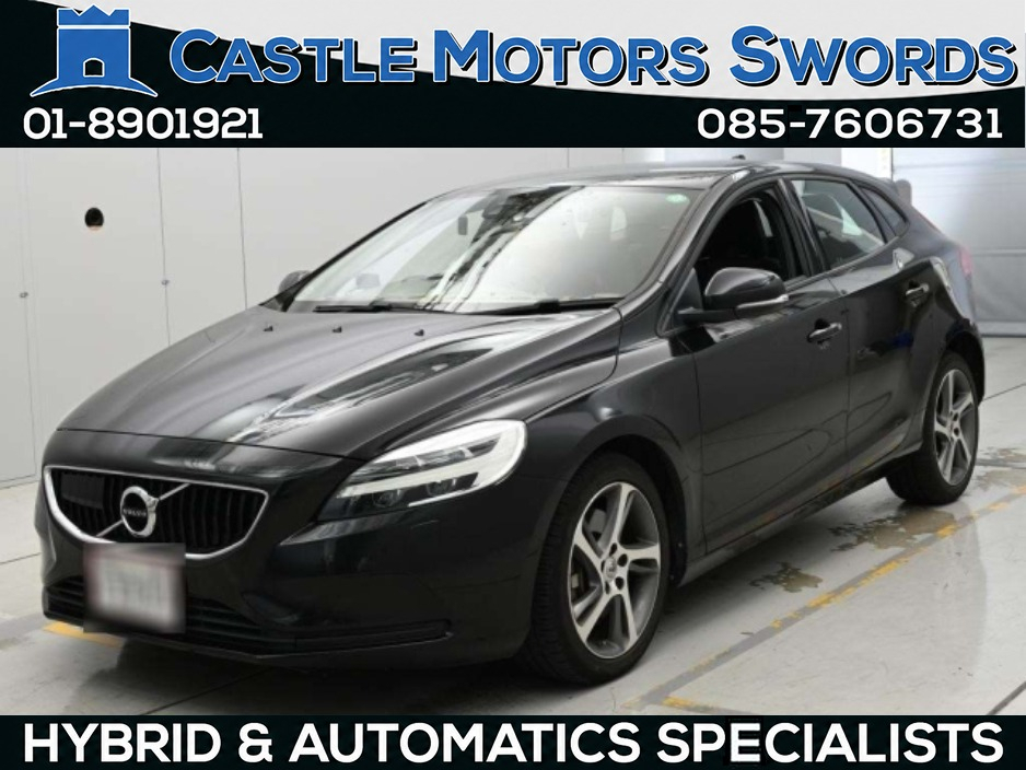 Used Volvo V40 2017 in Dublin