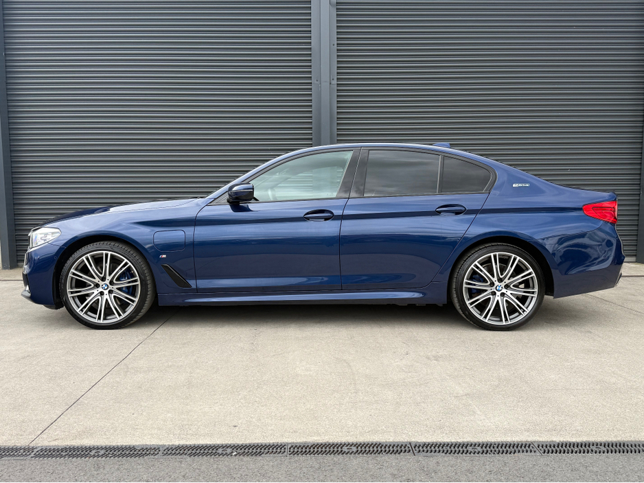 2019 BMW 5 Series 2L Petrol Plug-in Hybrid For Sale Images