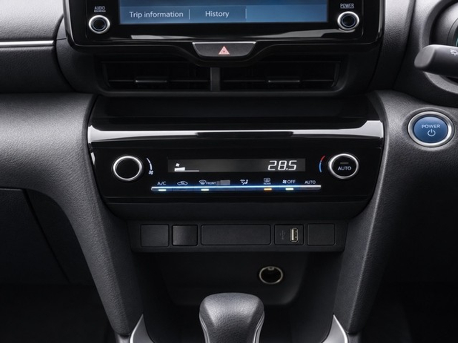 Toyota Yaris Cross Luna Hybrid — thumbnail 7