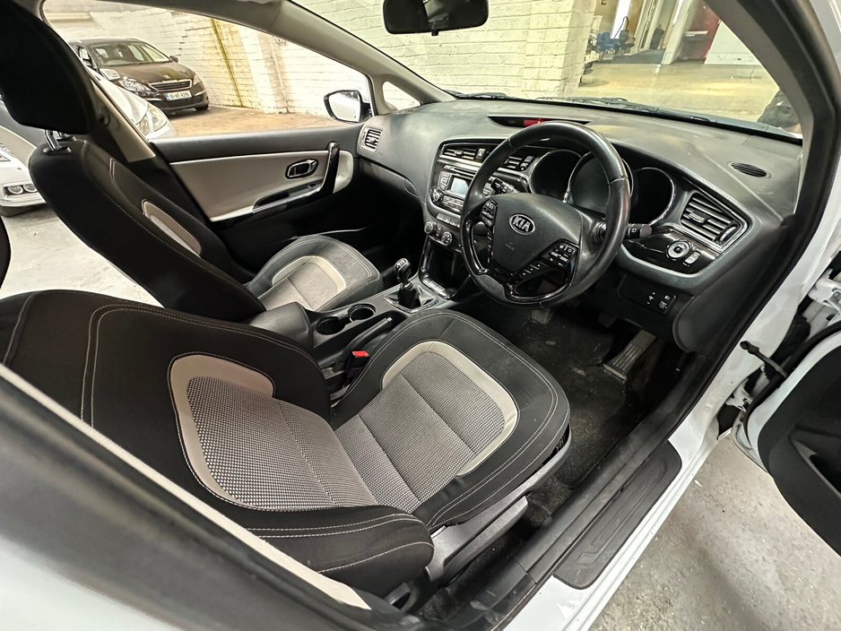 2016 Kia Ceed 1.6L Diesel For Sale Images