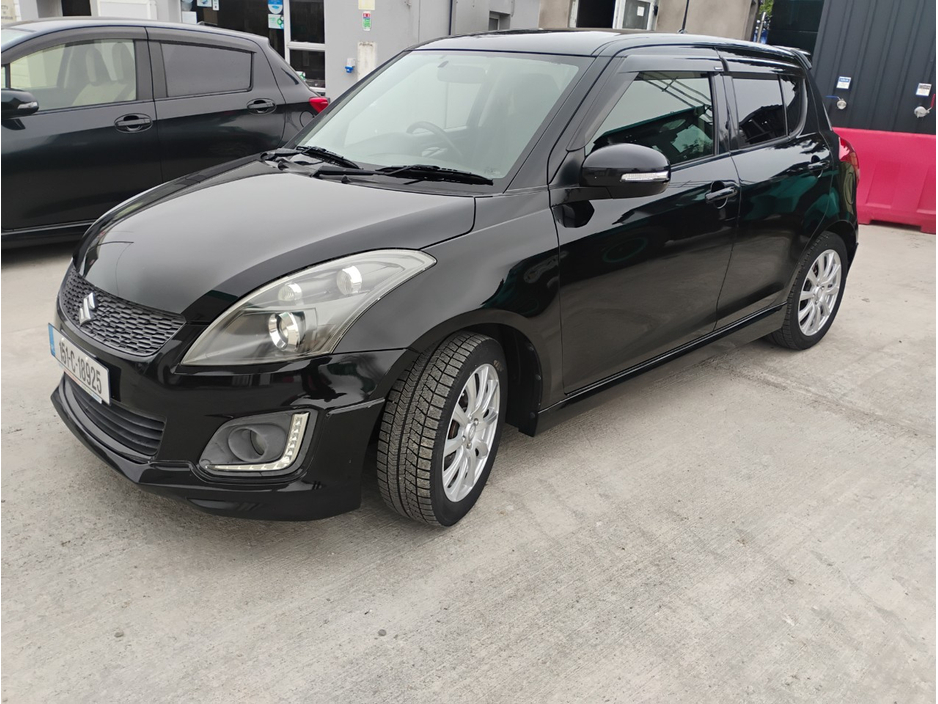 2015 Suzuki Swift 1.2L Petrol For Sale Images
