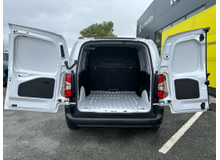 2024 Opel Combo 1.5L Diesel For Sale Images
