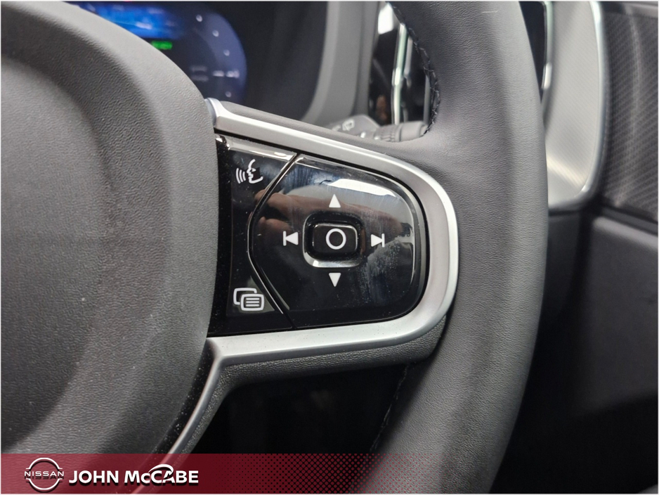 2026 Volvo XC60 2L Petrol Plug-in Hybrid For Sale Images