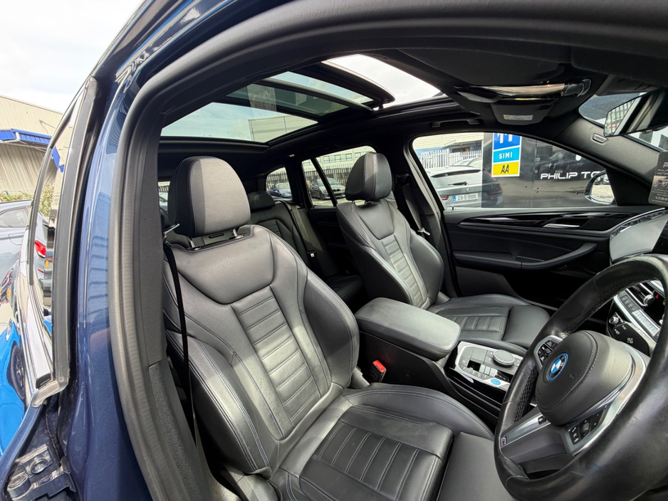 BMW iX3 M SPORT — thumbnail 29