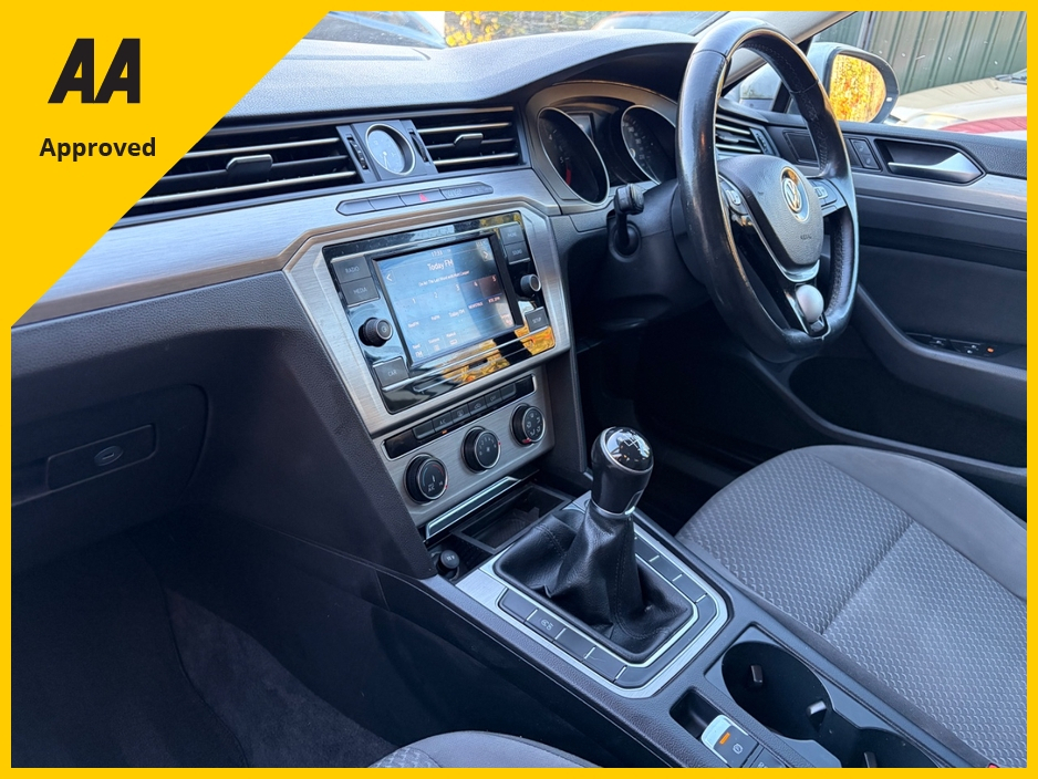 2017 Volkswagen Passat 1.6L Diesel For Sale Images