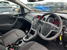 2017 Opel Astra 1.6L Diesel For Sale Images
