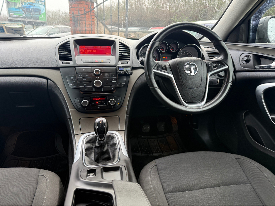 2013 Opel Insignia 2L Diesel For Sale Images