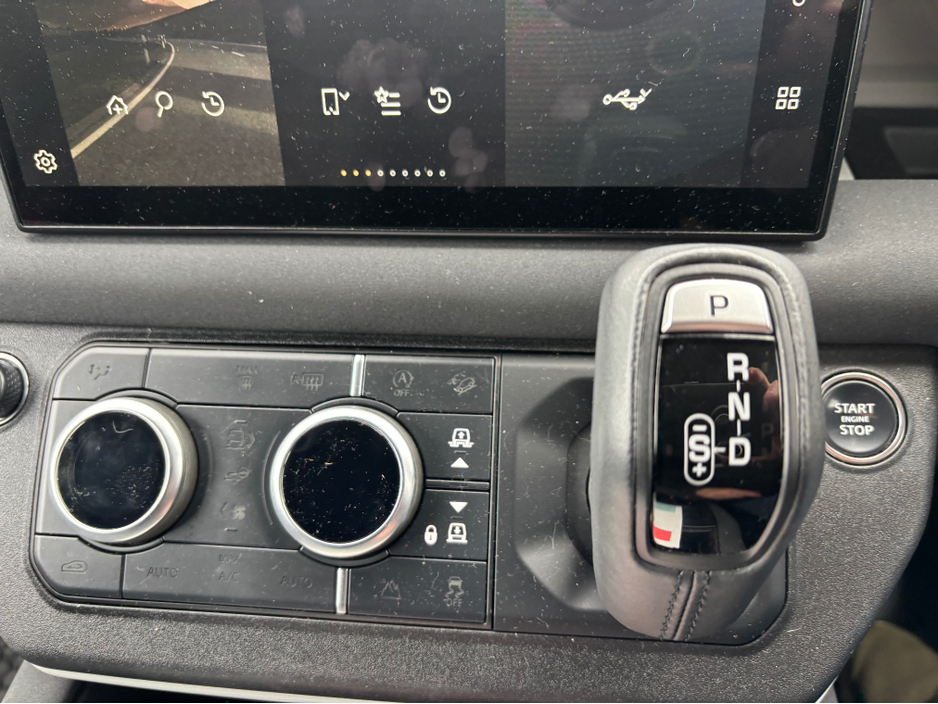 2023 Land Rover Defender 3L Diesel For Sale Images