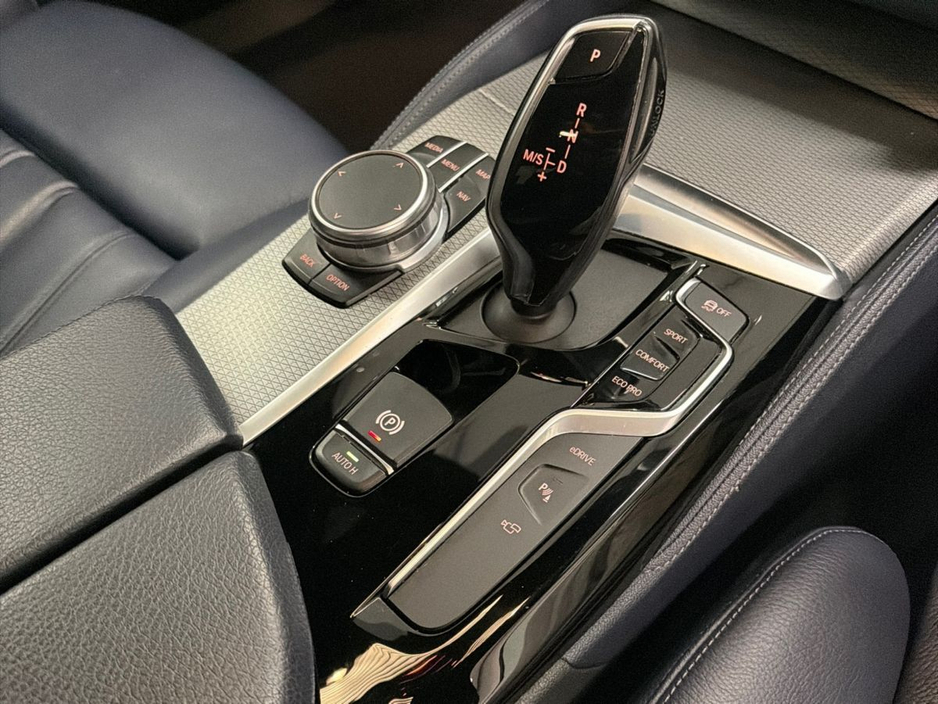 BMW 5 Series 530e M Sport Auto — thumbnail 10