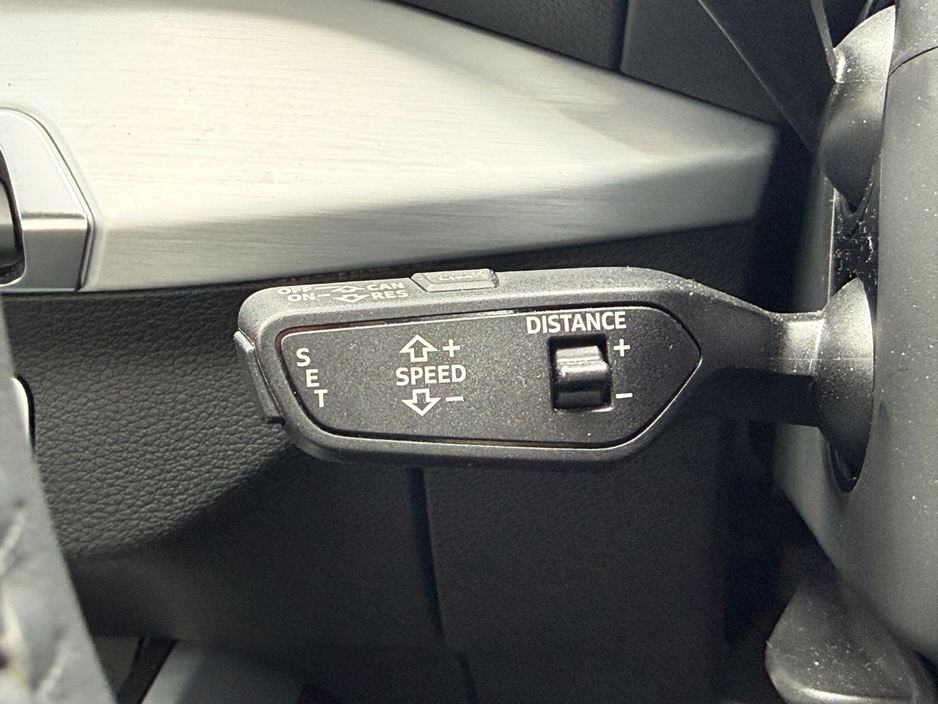 Audi Q2 SPORT 1.0 AUTOMATIC *SATELLITE NAVIGATION, VIRTUAL COCKPIT, REAR VIEW CAMERA, 17" ALLOYS, AUDI MULTIMEDIA, ADAPTIVE CRUISE CONTROL, 3 STAGE HEATED SEATS, KEYLESS ACCESS WITH PUSH-BUTTON START /STOP* — thumbnail 15