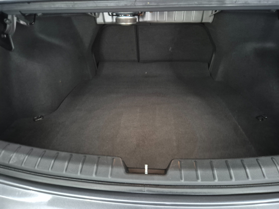 2014 Hyundai i40 1.7L Diesel For Sale Images