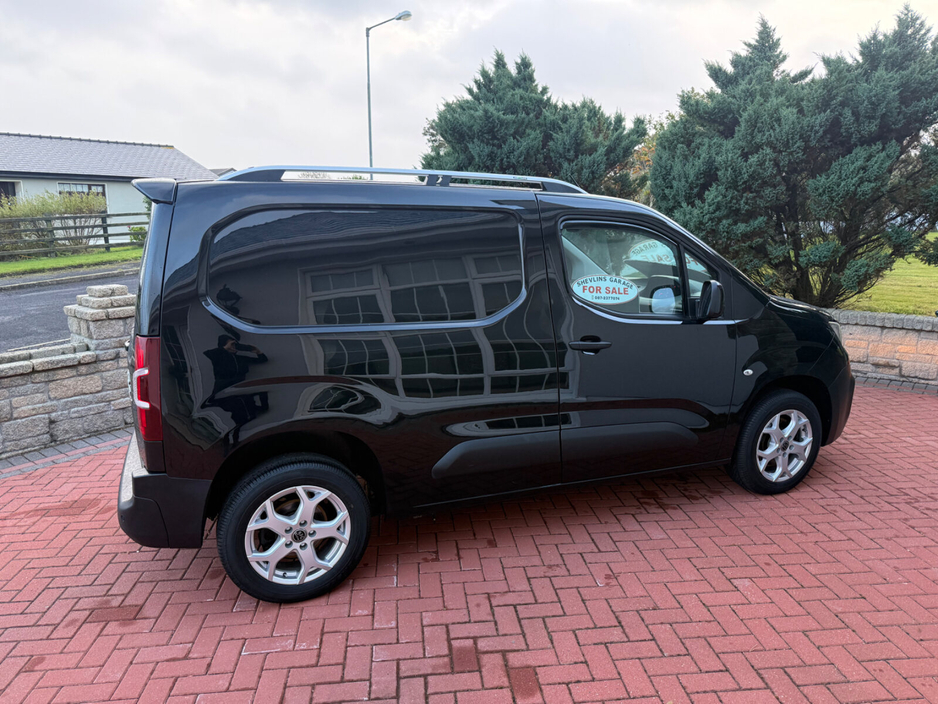 2022 Peugeot Partner 1.5L Diesel For Sale Images