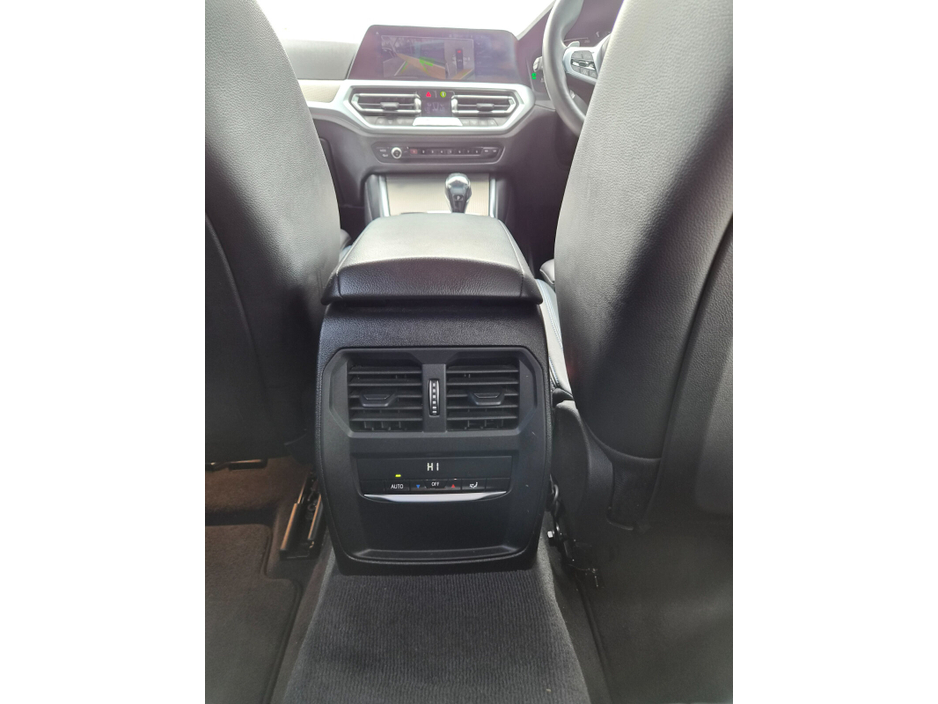 BMW 3 Series 320d xDrive M Sport Auto — thumbnail 15