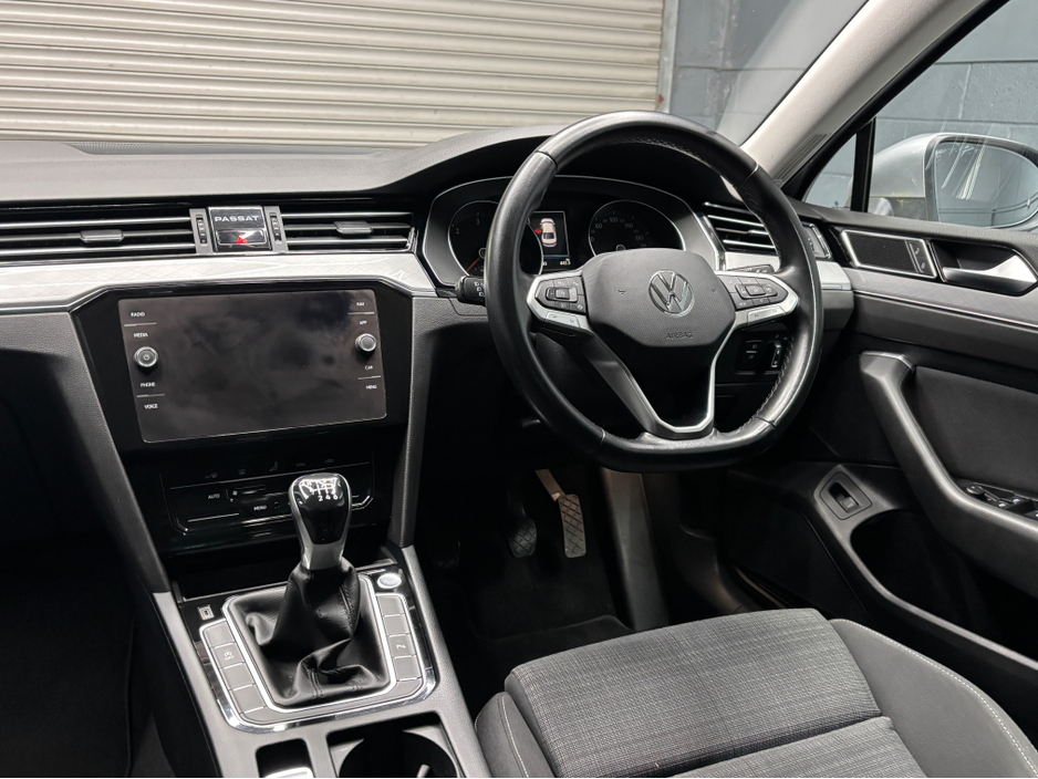2021 Volkswagen Passat 2L Diesel For Sale Images