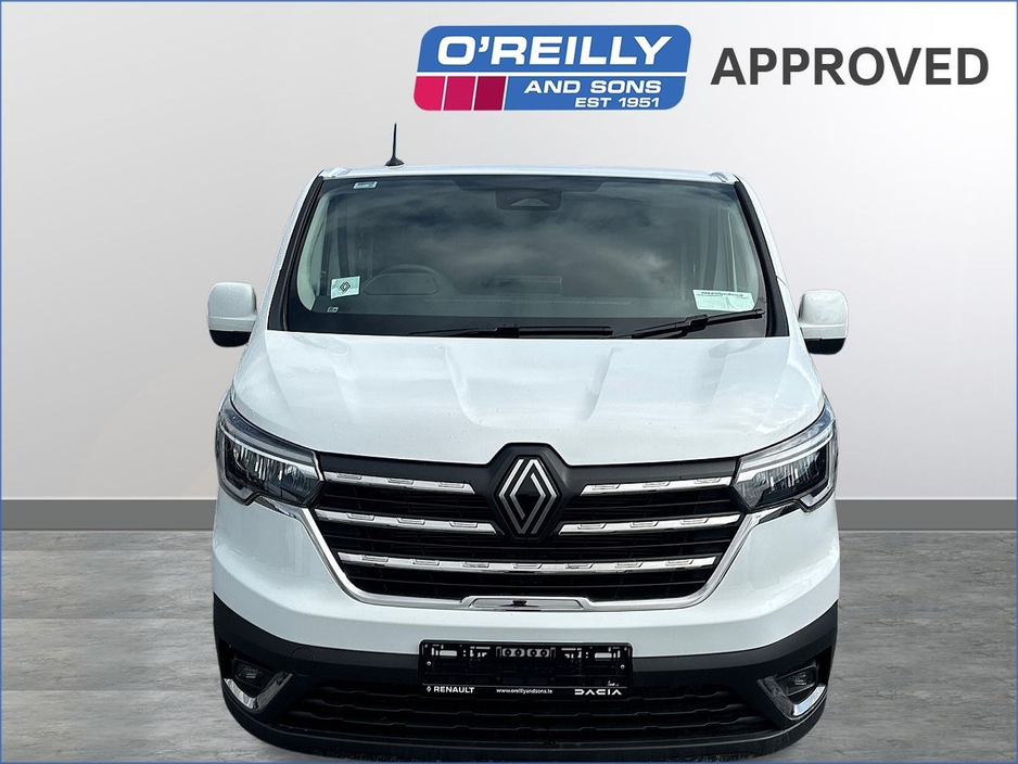 2025 Renault Trafic 2.0L Diesel For Sale Images