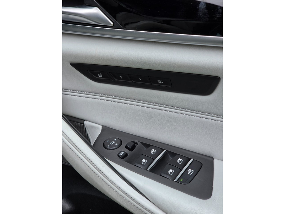 2019 BMW M5 4.5L Petrol For Sale Images