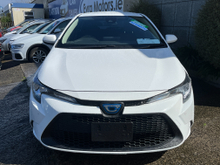 Toyota Corolla TOURING ESTATE HYBRID...